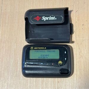 Motorola Vintage 90s Flex Sprint Pager/Beeper w/Clip Turns On”UNTESTED”Read Blw!